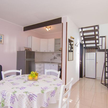 Holiday House Ingrid Malinska Extérieur photo